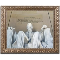 Трговска марка ликовна уметност Меморијалот на Линколн Канвас уметност од Кејтис, златна украсна рамка