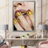 Дизајн на „Зголемување на жената Златен златен сјај кармин“ модерен врамен уметнички принт